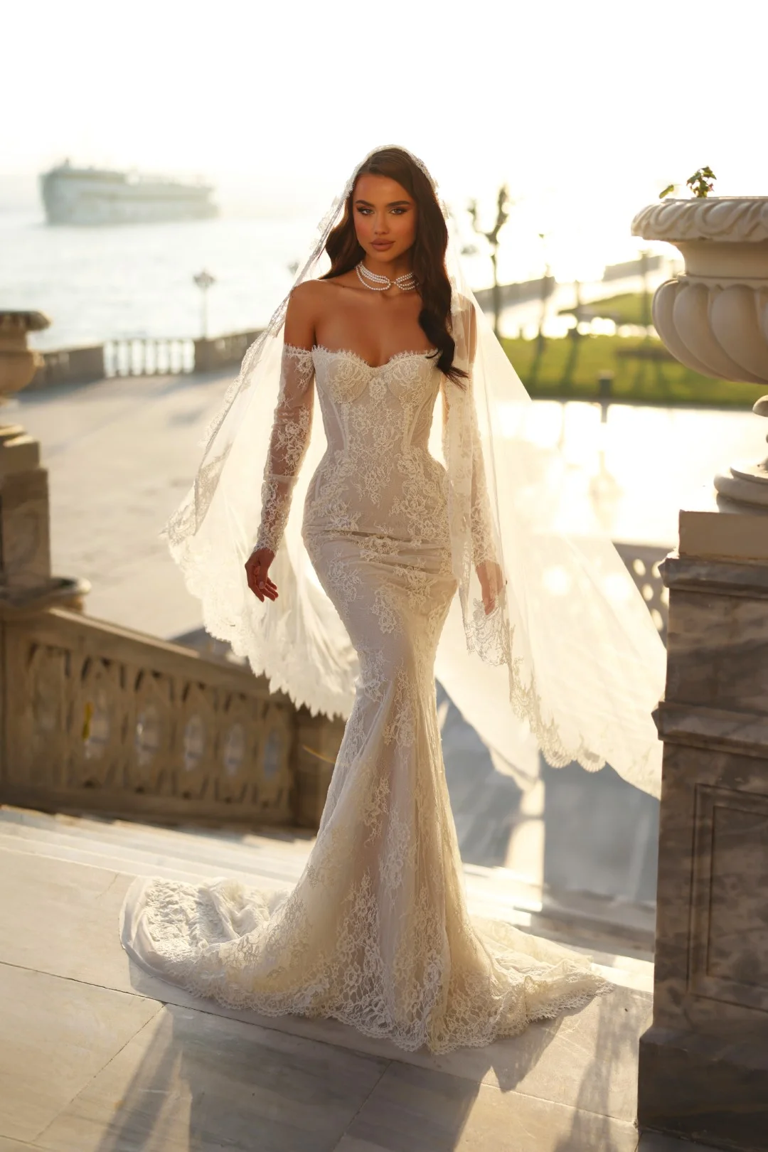 Brautkleider im Sima Couture Flagship Store in Duisburg
